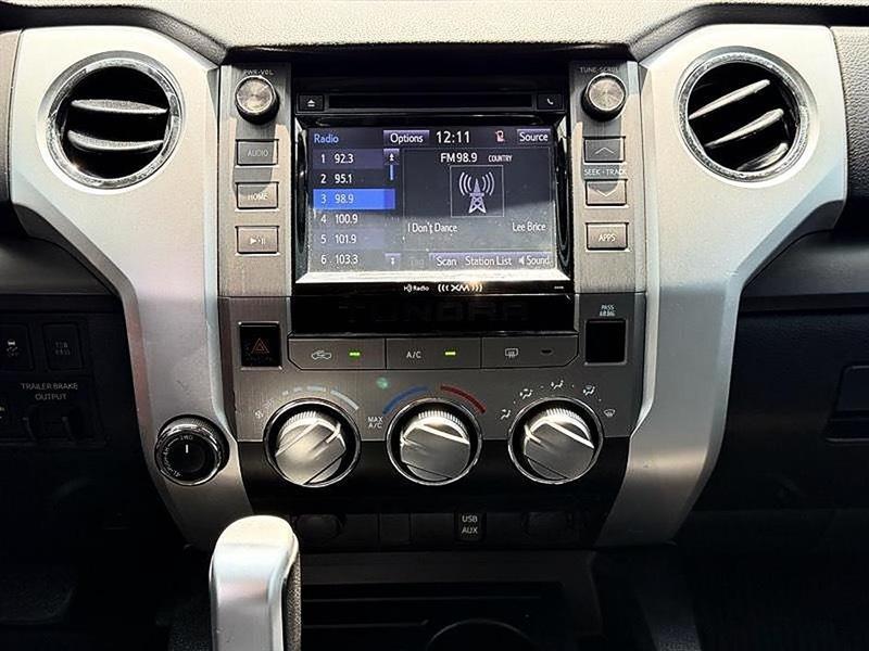 Toyota Tundra  2019