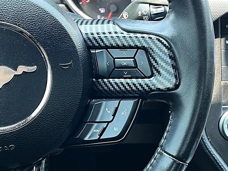 Ford Mustang  2021