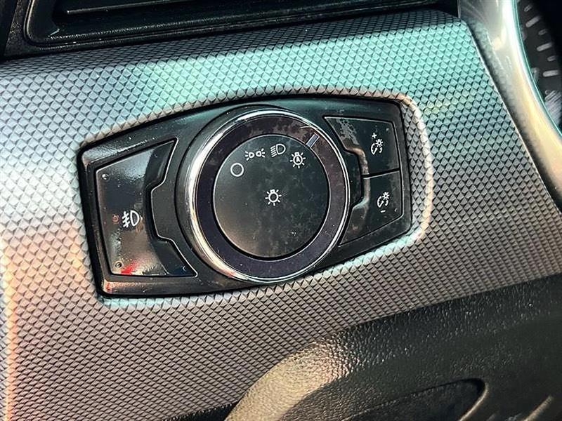 Ford Mustang  2021