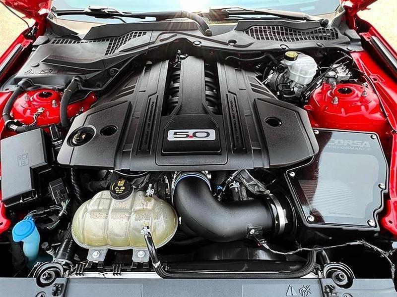 Ford Mustang  2021