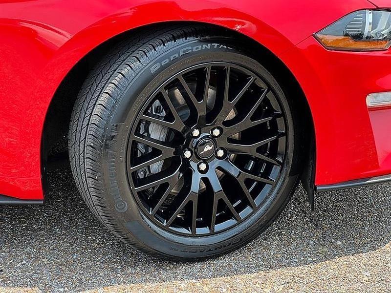 Ford Mustang  2021