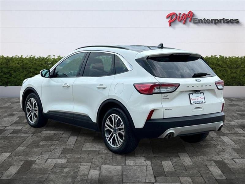 Ford Escape  2021