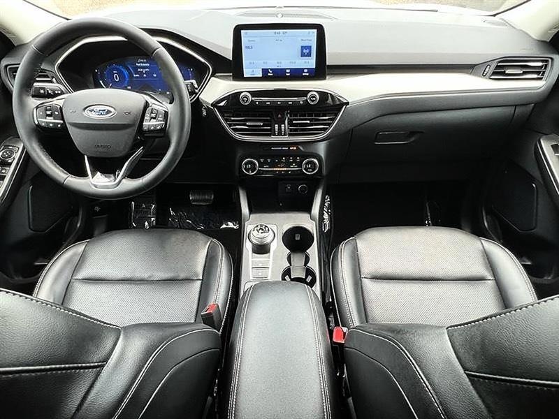 Ford Escape  2021