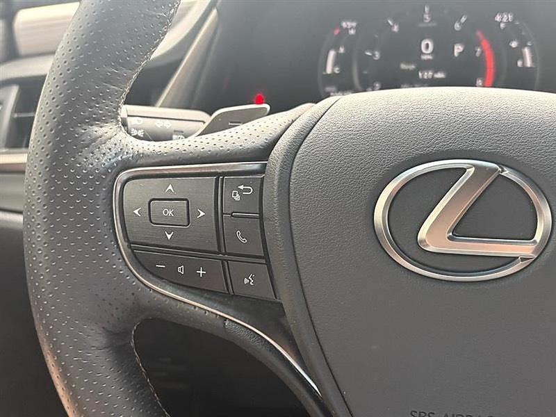 Lexus ES 350  2019