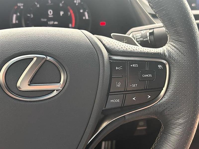Lexus ES 350  2019