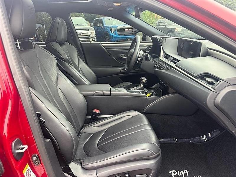 Lexus ES 350  2019