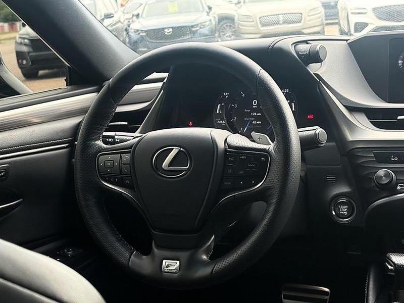 Lexus ES 350  2019