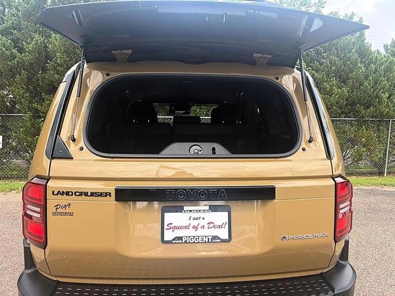 Toyota Land Cruiser  2024