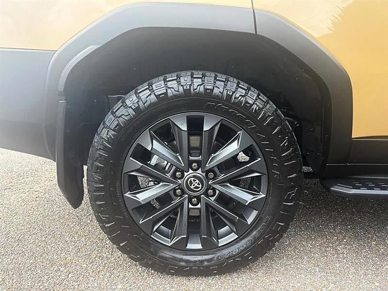 Toyota Land Cruiser  2024
