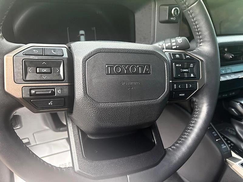 Toyota Land Cruiser  2024