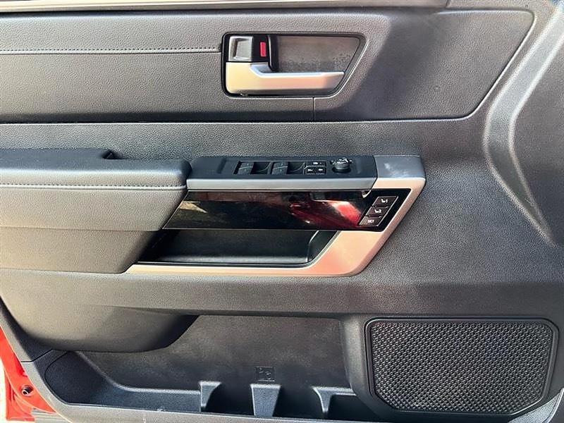 Toyota Tundra  2023