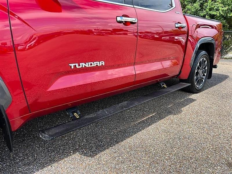 Toyota Tundra  2023