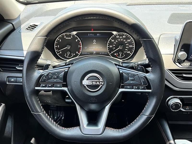 Nissan Altima  2024