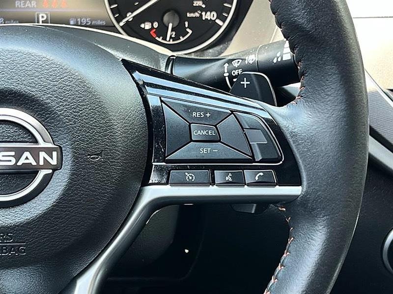 Nissan Altima  2024