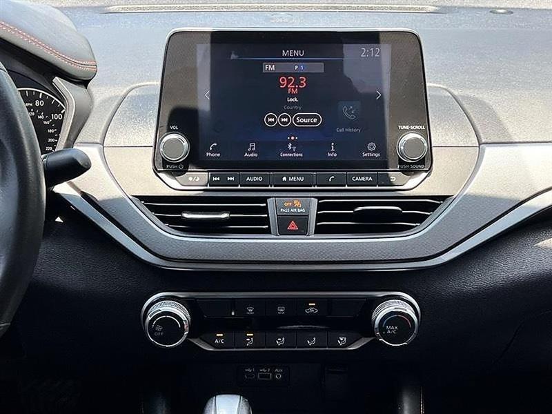 Nissan Altima  2024