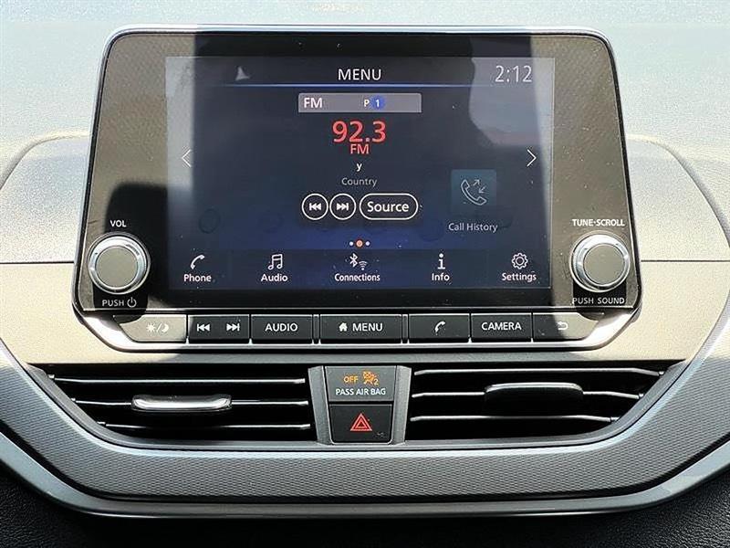 Nissan Altima  2024