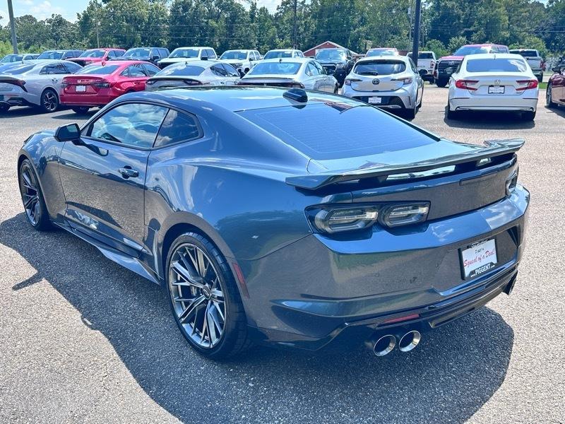Chevrolet Camaro  2023