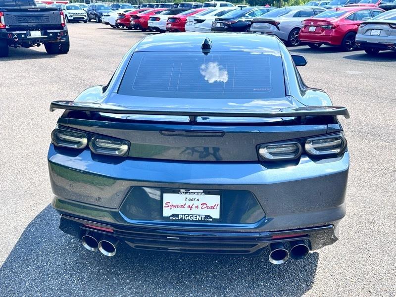 Chevrolet Camaro  2023