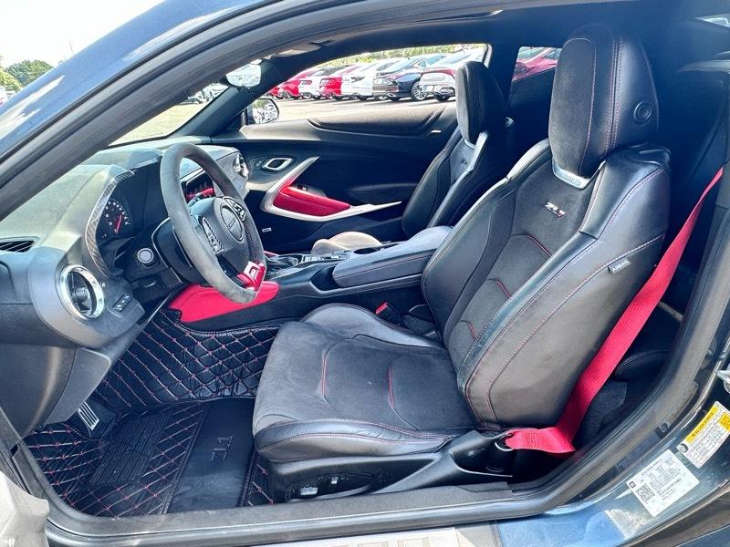 Chevrolet Camaro  2023