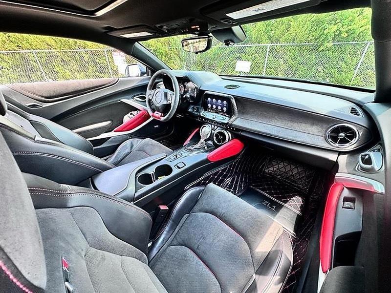 Chevrolet Camaro  2023