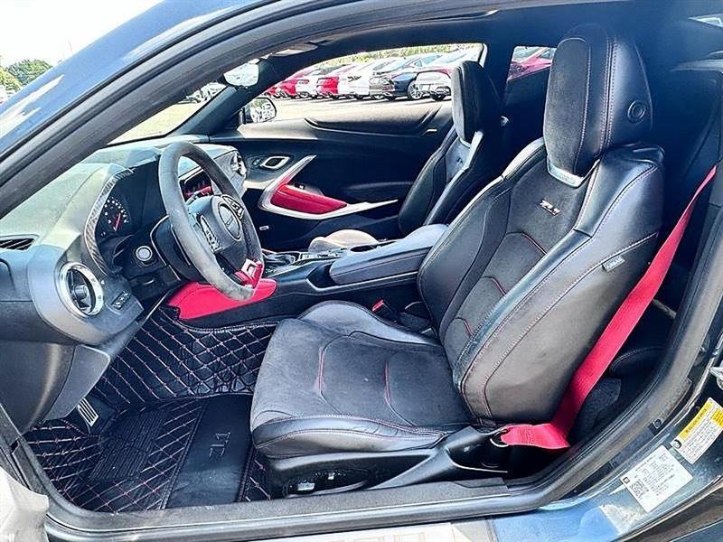 Chevrolet Camaro  2023