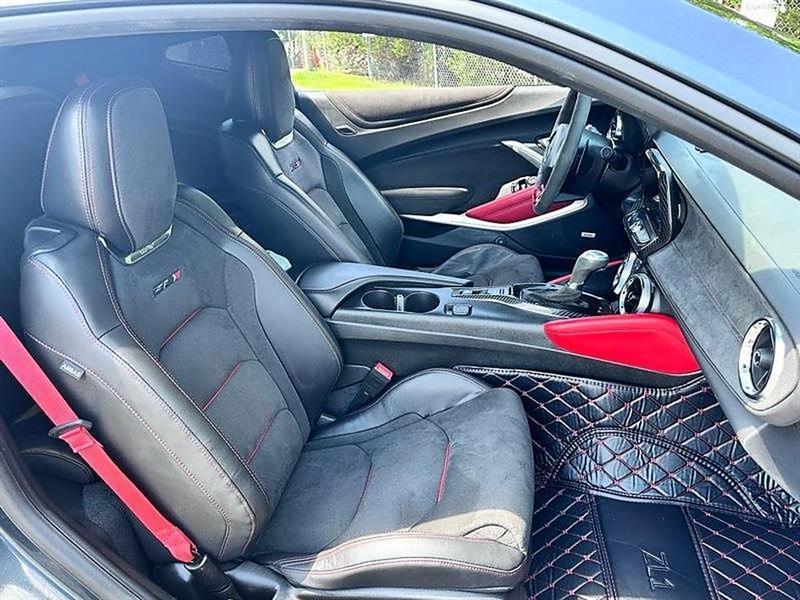 Chevrolet Camaro  2023