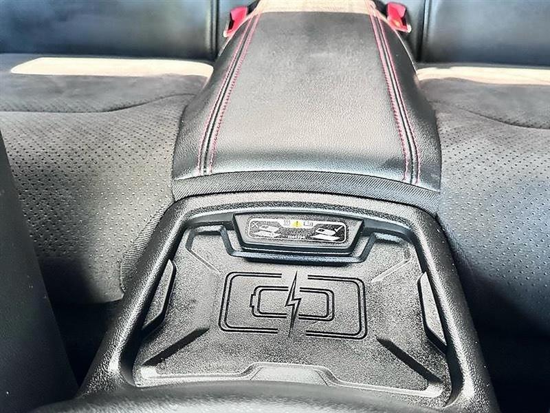 Chevrolet Camaro  2023