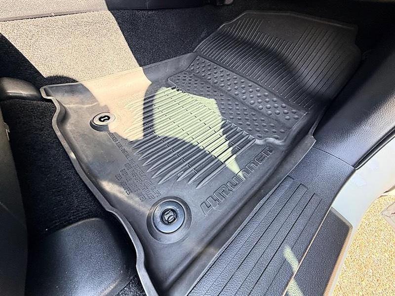 Toyota 4Runner  2021