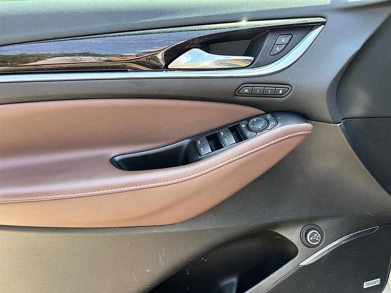 Buick Enclave  2019
