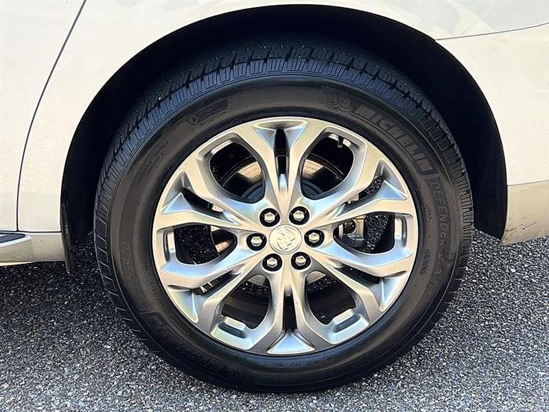 Buick Enclave  2019