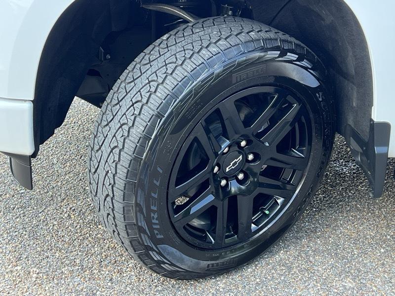 Chevrolet Silverado 1500  2023