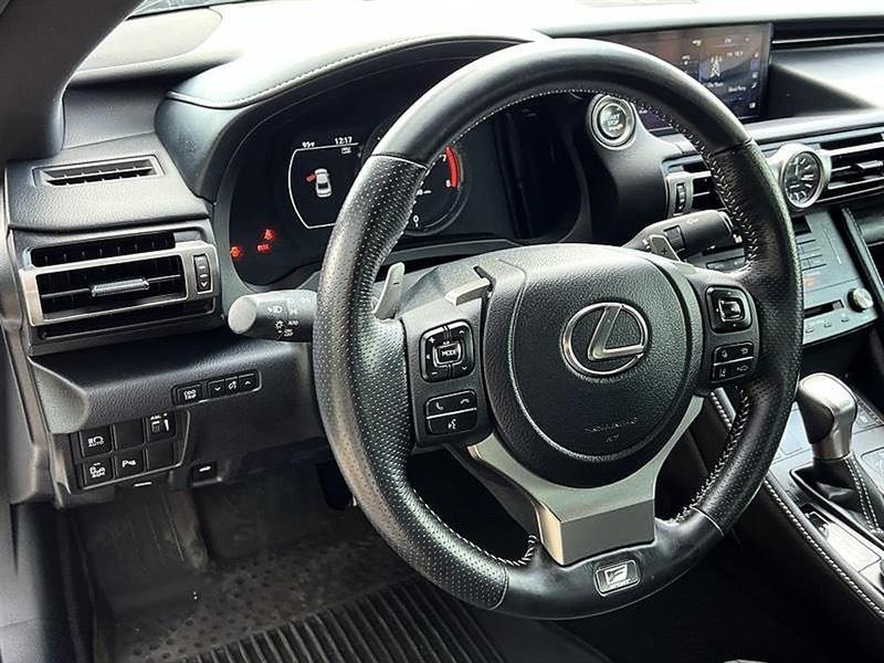 Lexus RC  2021