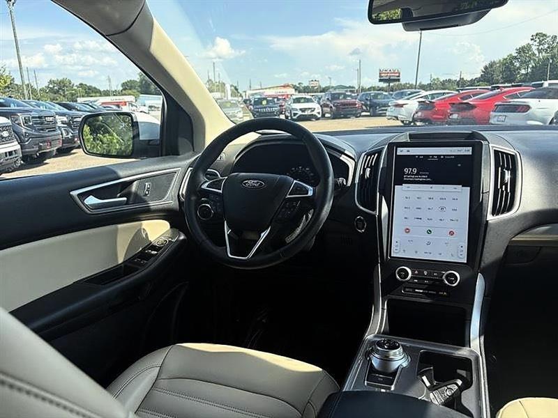 Ford Edge  2023