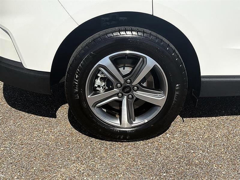 Ford Edge  2023