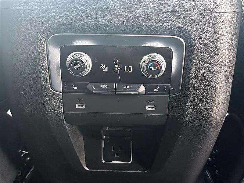 GMC Yukon XL  2024