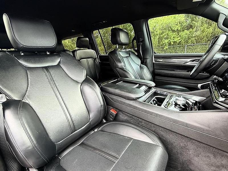 Jeep Wagoneer  2024
