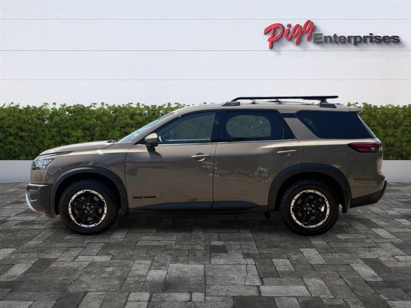 Nissan Pathfinder  2023