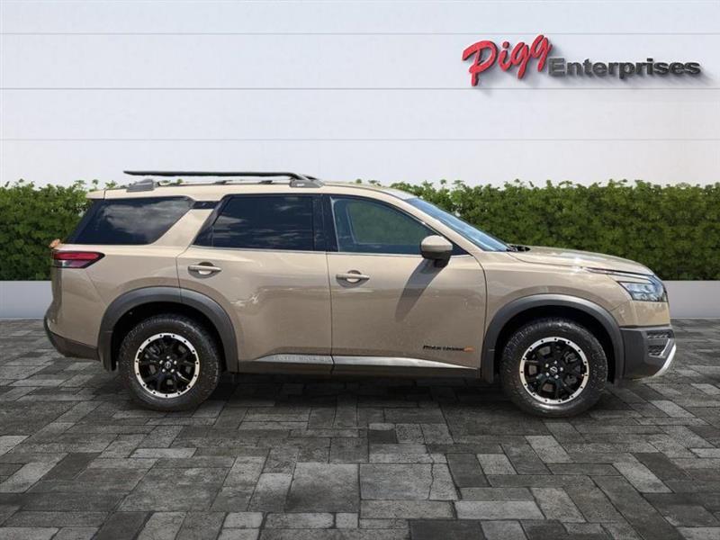 Nissan Pathfinder  2023