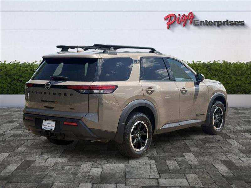 Nissan Pathfinder  2023