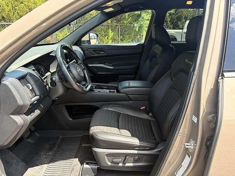 Nissan Pathfinder  2023