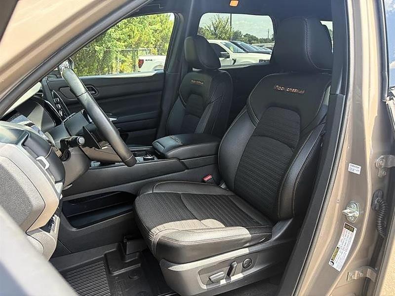 Nissan Pathfinder  2023
