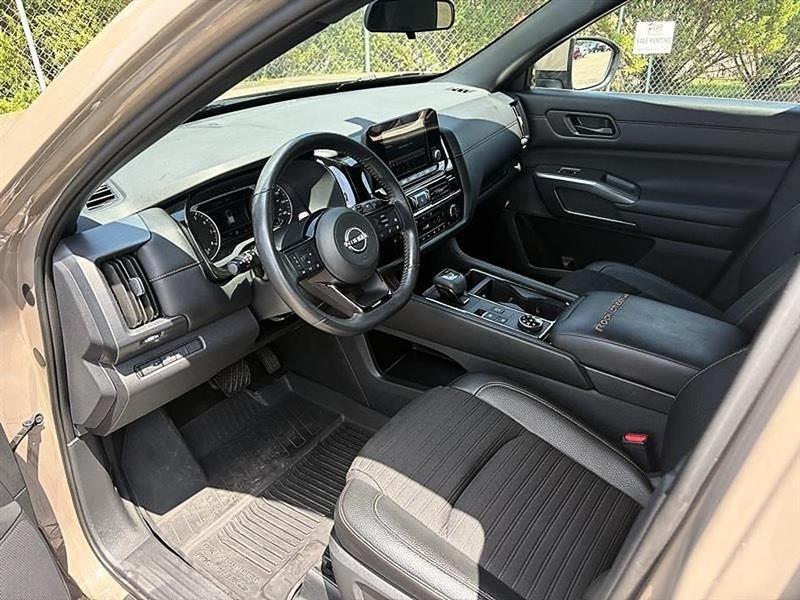 Nissan Pathfinder  2023