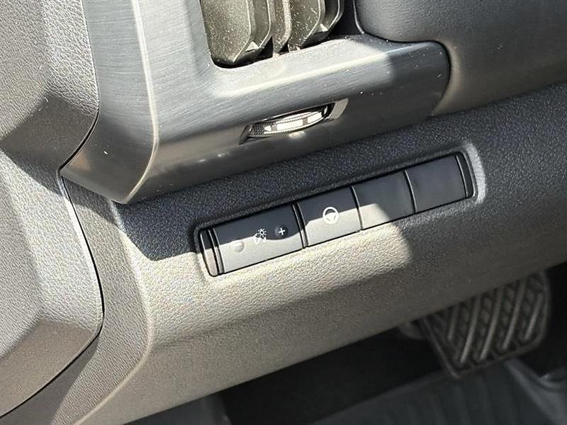 Nissan Pathfinder  2023