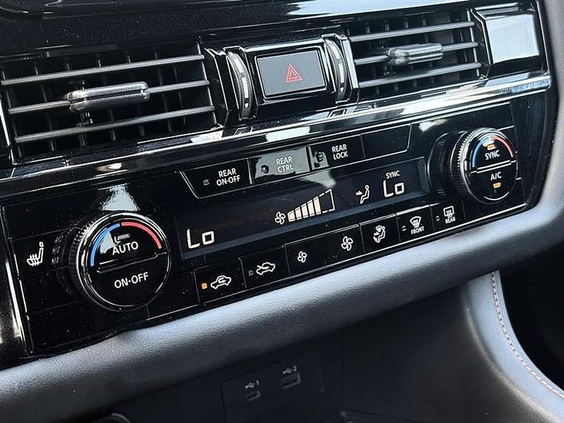 Nissan Pathfinder  2023