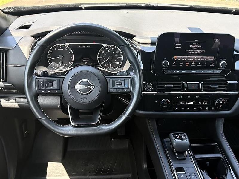 Nissan Pathfinder  2023