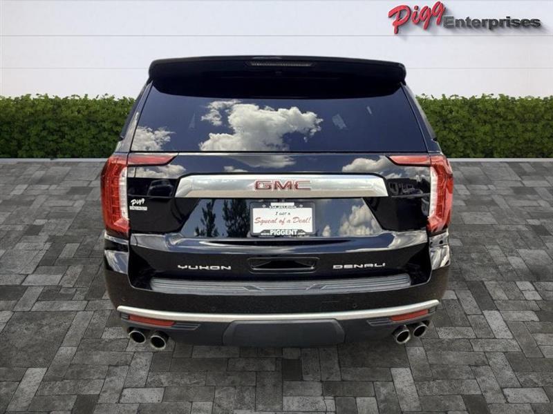GMC Yukon  2021