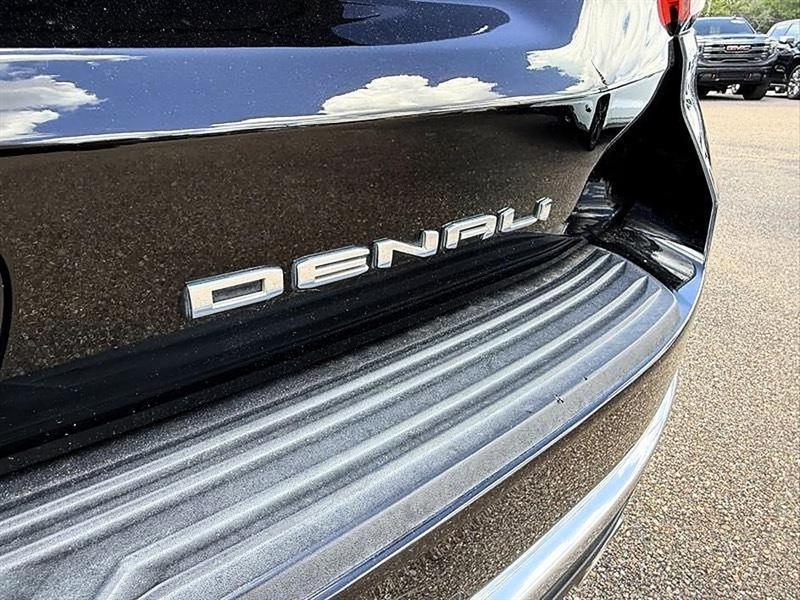 GMC Yukon  2021