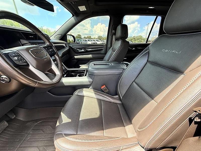 GMC Yukon  2021