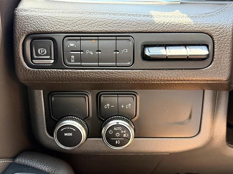 GMC Yukon  2021