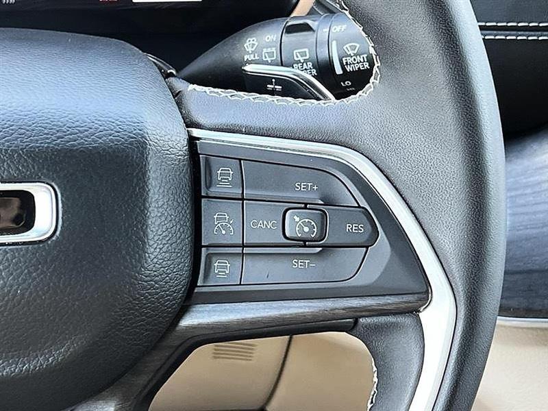Jeep Grand Cherokee  2024